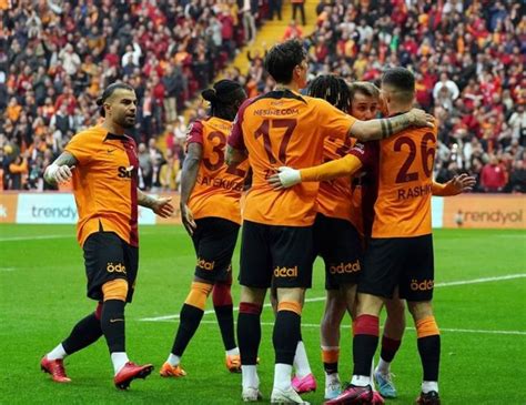 Galatasaray nasıl şampiyon olur kaç puan gerekiyor Galatasaray ın