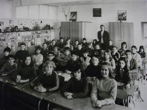 Photo De Classe Cm2 De 1973 ECOLE BEL AIR Copains D Avant