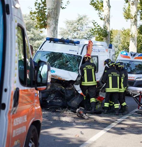 Schianto Fra Auto E Ambulanza La Paziente Muore 37 Giorni Dopo L