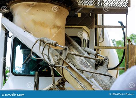 Cement Truck Mixer Pouring Cement Fresh Concrete Stock Image - Image of ...