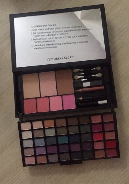 Give Me Victoria S Secret Ultimate Studio Makeup Kit Review Saubhaya