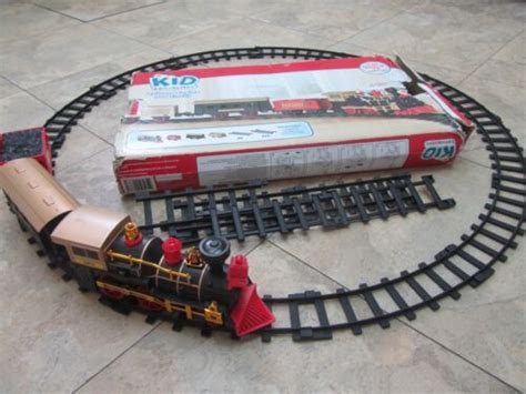 Kid Connection Railroad Engine And Tracks Train Set Locomotive See