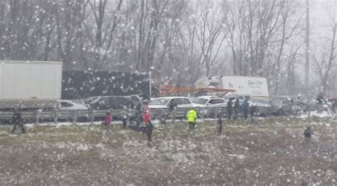 Up to 40 vehicles involved in deadly Michigan crash | WWMT