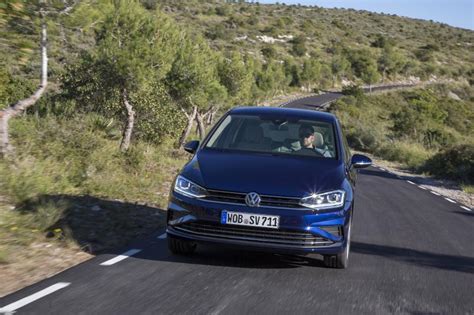 Album photo Volkswagen Golf Sportsvan restylée essai 2017 Autonews