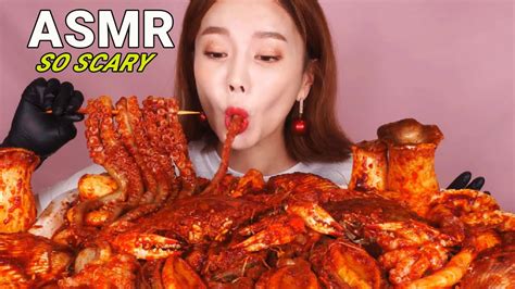 ASMR KOREAN GIRL EATING FOOD AMAZING AND SCARY EATING 2020 YouTube