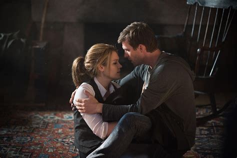 Photo de Emily Rose Les Mystères de Haven Photo Lucas Bryant Emily