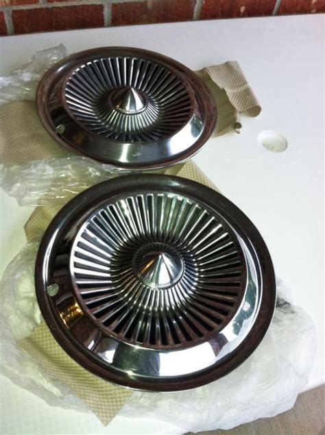 Purchase 1966 Ford Mustang wire wheel covers 14 inch in Fayette, Alabama, US, for US $125.00