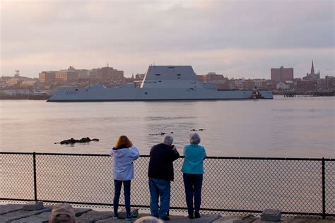 Navy’s stealthy Zumwalt slips unannounced into Portland Harbor