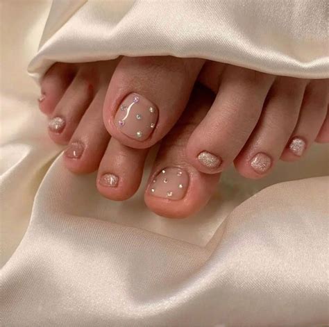 7 uñas de gelish para los pies que están en tendencia en verano 2023