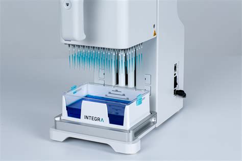 Pipetting Solutions For Antimicrobial Resistance Tests Integra