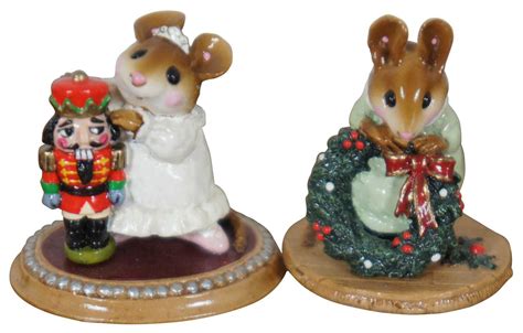 11 Vintage Miniature Wee Forest Folk Merry Christmas Mice Mouse Figurines