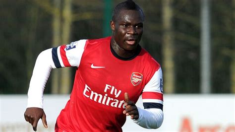 Ex-Arsenal star Emmanuel Frimpong considering coaching after early retirement - Ghana Latest ...