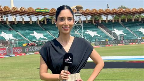 Zainab Abbas Leaves India During World Cup 2023 INCPak