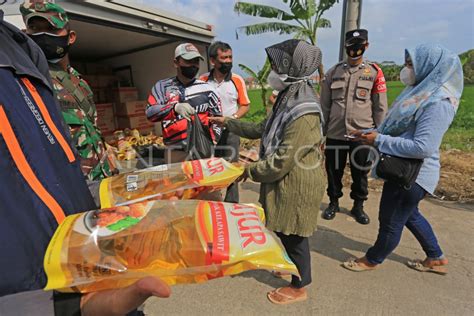 Operasi Pasar Minyak Goreng Antara Foto