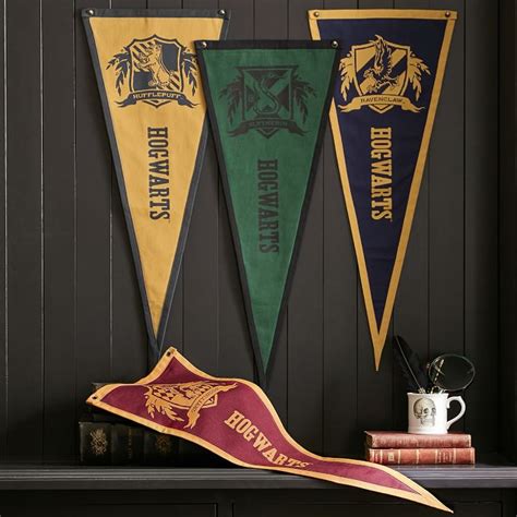 HARRY POTTER™ Pennant | Wall Decor | Pottery Barn Teen