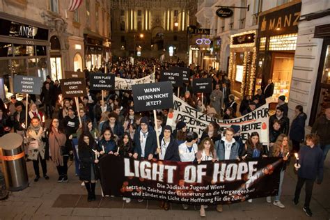 Marcha En Viena Conmemorará La “noche De Los Cristales Rotos”