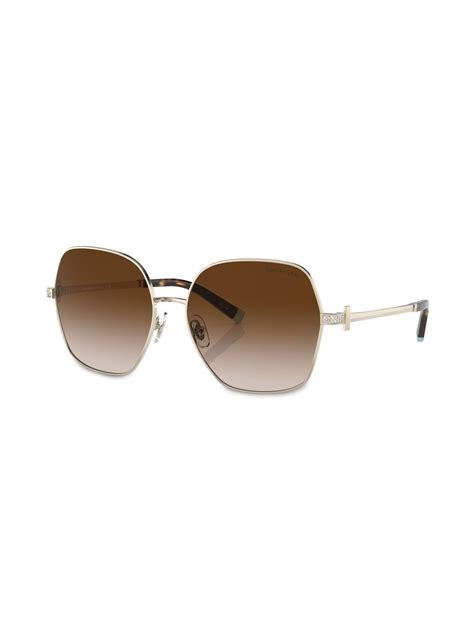 Tiffany And Co Eyewear Oversize Frame Sunglasses Farfetch