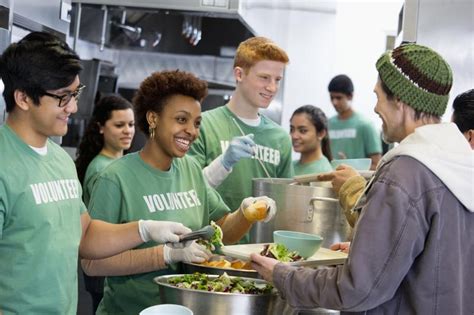 The Unsung Power Of Volunteers Fueling Nonprofits Nationwide LoveToKnow