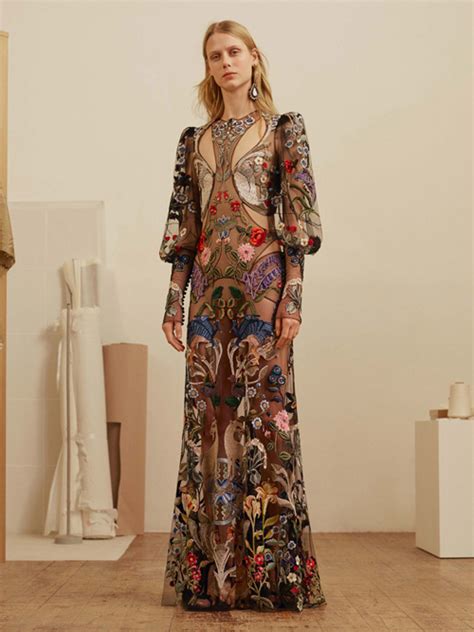 Alexander Mcqueen Lookbook Cfw