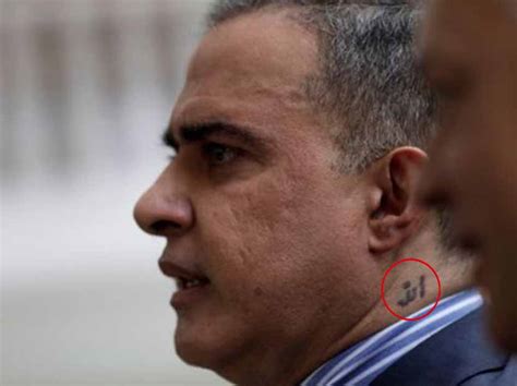 Los Tatuajes De Tarek William Saab Pargoletismo Donlengua