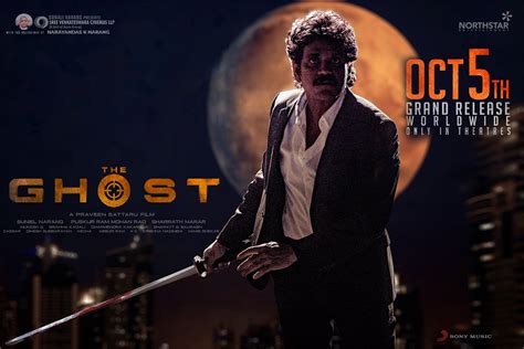 The Ghost Photos HD Images Pictures Stills First Look Posters Of