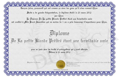 Diplome De La Petite Blonde Prefere Etant Une Formidable Amie
