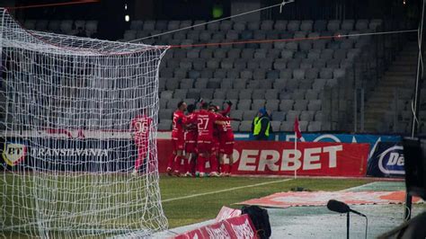 S Au Pus N V Nzare Biletele Pentru Meciul Dintre Fc Hermannstadt I Fc