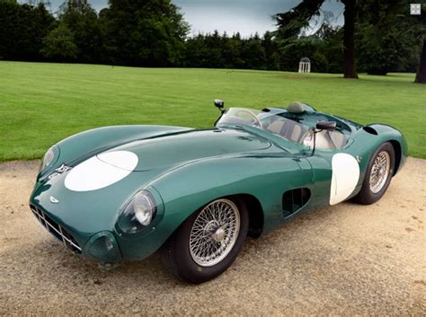 Gallery: Ex Moss Aston Martin DBR1 - Motorsport Retro