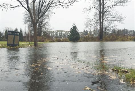 Skagit River Flooding | Gallery | goskagit.com