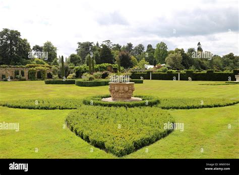 Italian Garden Hever Castle Hever Edenbridge Kent England Great