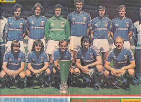 Botões Para Sempre Ipswich Town Inglaterra 1981 Campeão Da Uefa