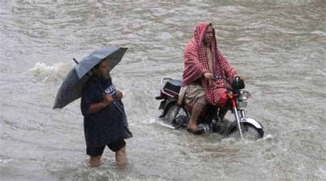 Heavy rain likely to hit Karachi on March 23