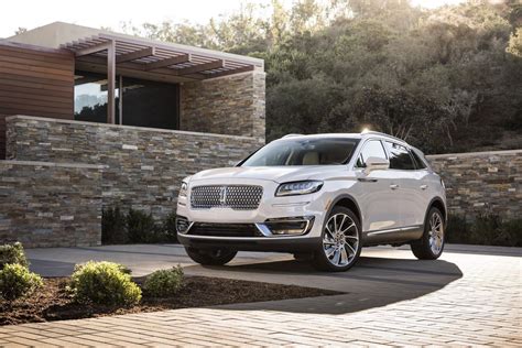 Lincoln Brings Back Names With 2019 Nautilus A Continental Faced MKX