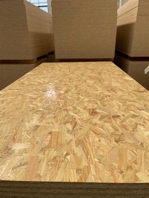 High Quality PINE Oriented Strand Board OSB3 Flakeboards Manufacturer