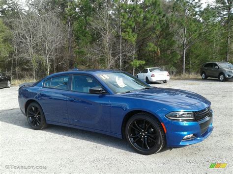 IndiGo Blue 2018 Dodge Charger SXT Plus Exterior Photo 124840483