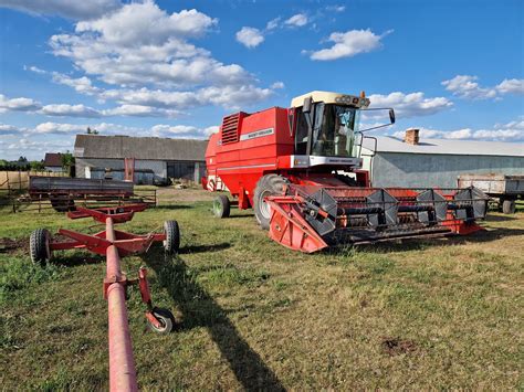 Kombajn Massey Ferguson Mf Z Niemiec Powerflow Stan Bardzo Dobry