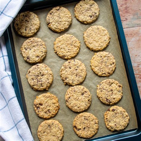 Scottish Oat Cookies | Blue Jean Chef - Meredith Laurence