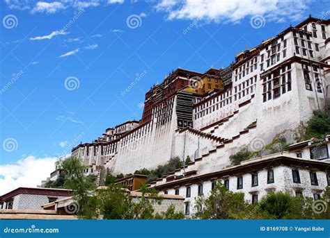 Tibet Potala Palace Stock Illustration Illustration Of Sacred 8169708