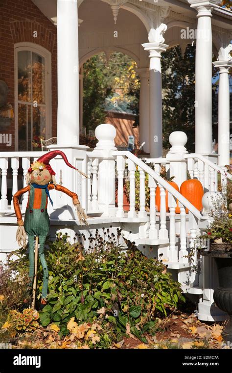 Front porch of house in fall Stock Photo - Alamy