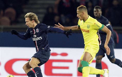 Fc Nantes Pierre Ménès Parle Dun Show Bastien En Défaveur Des Canaris