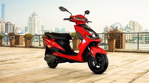 Crown Unveils An Electric Bike And E Scooter In Pakistan