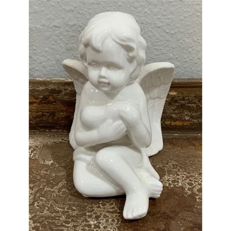Unbranded Accents Vtg White Sitting Cherub Angel Naked Baby Holding