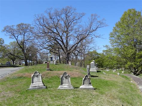 Three Graves Laurel Hill Cemetery Reading Massachusetts Elizabeth