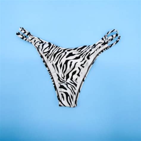 Victorias Secret White Zebra Small Deep Cut Thong Bikini Bottom VS