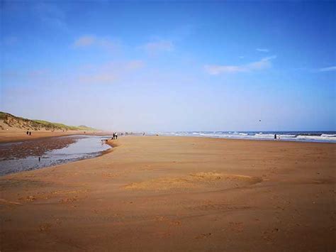 The 4 Best Beaches in Aberdeen