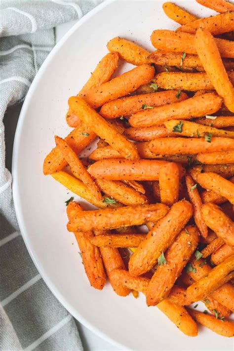 Air Fryer Carrots - Skinny Comfort