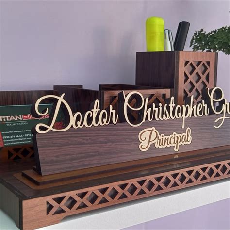 Desk Name Plate With Card And Pen Holder Name Plate For Desk Custom