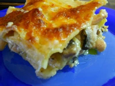 Лазанья с курицей и грибами : Вторые блюда