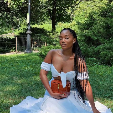 These Best Stunning Nude Lip Colors For Dark Skin Tones Who What Wear