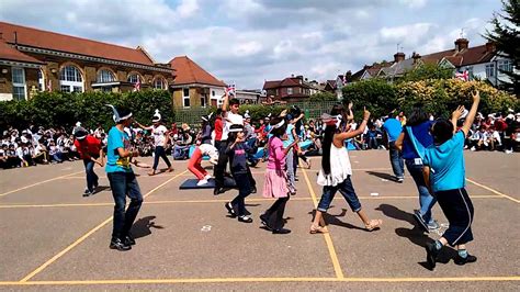 2015 Highlands Primary School Carnival Year 6 London Part 2 Youtube